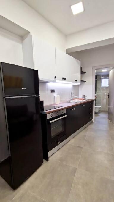 Faronita - Luxury Apt In The Heart Of Kalamata Extérieur photo