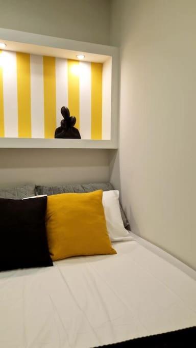 Faronita - Luxury Apt In The Heart Of Kalamata Extérieur photo